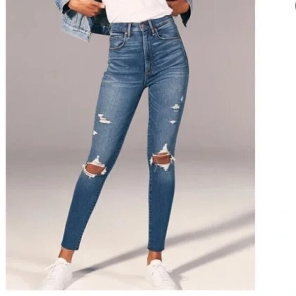 Abercrombie & Fitch ankle straight ultra high rise shredded jeans size 27 or 4 - Picture 2 of 10